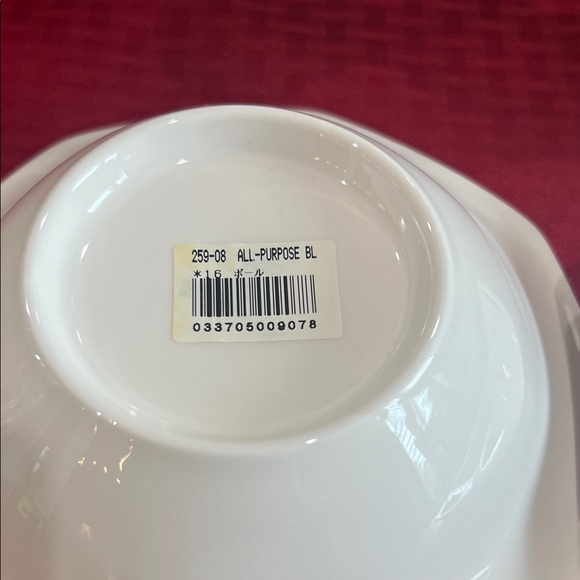 Christmastime 4 Place Setting by NIKKO Japan - Picture 8 of 15